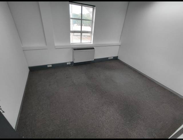426M² OFFICE TO LET IN FOURWAYS